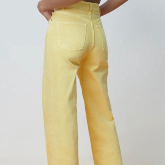 Zara Cropped Flare Yellow Jeans size 4 - Picture 2 of 7